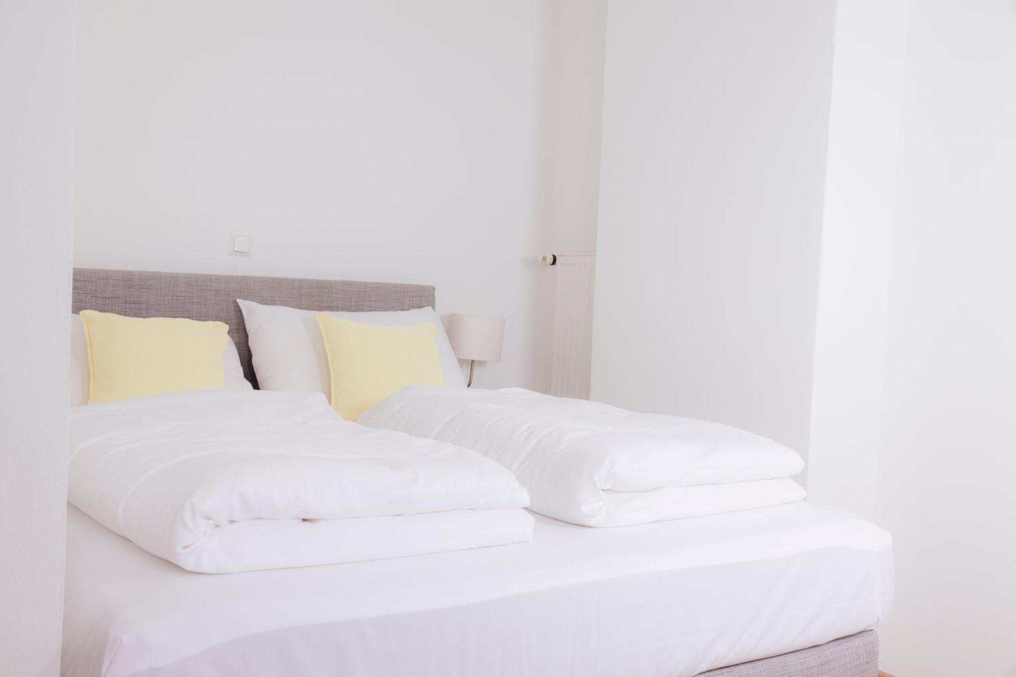 Cityhotel Am Domplatz Self-Checkin Klagenfurt am Woerthersee Bagian luar foto