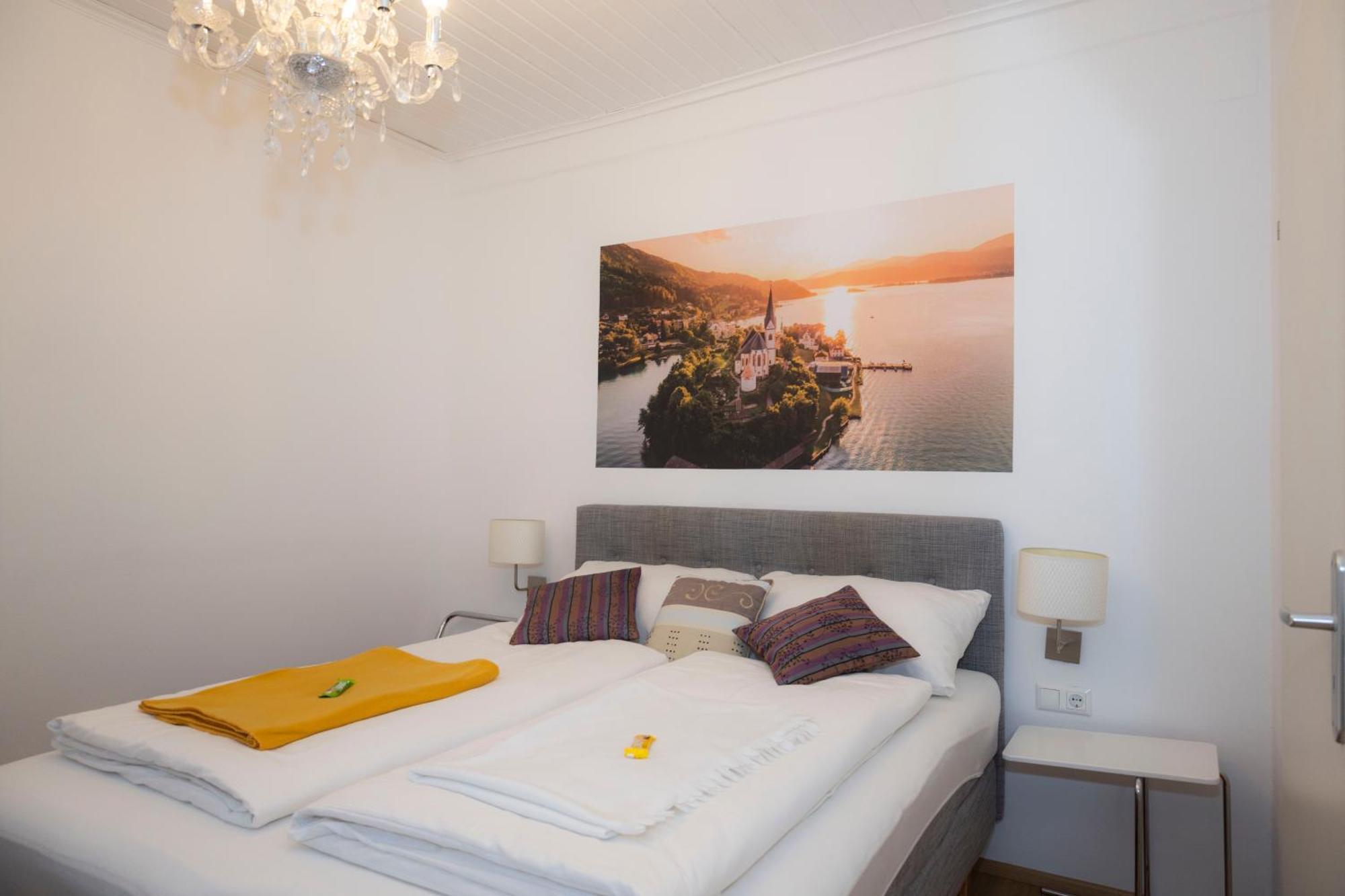 Cityhotel Am Domplatz Self-Checkin Klagenfurt am Woerthersee Bagian luar foto